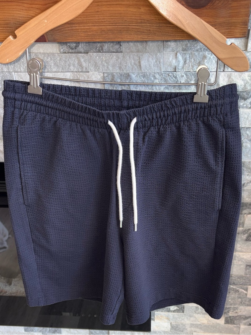 H&M Men’s Textured Knit Shorts Navy